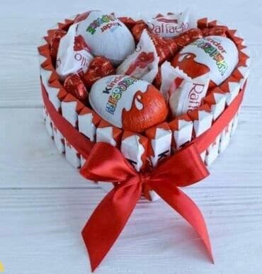 коробки для печенья: Самая Грандиозная Акция в честь праздника киндер бок со сладостями — 9