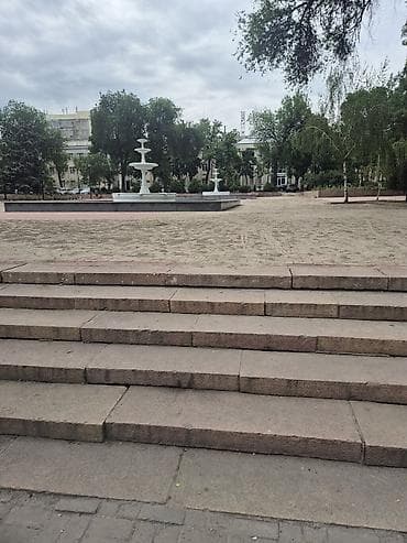настил: Металлическая лестница Наружные, Форма лестницы: Много-маршевая — 8