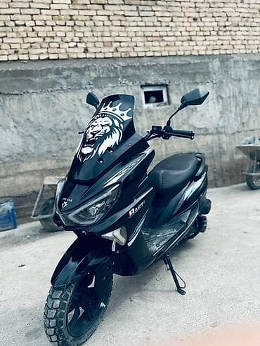 Торг есть Скутер DUL DUL Racing, черный - Кузов: спортивный дизайн с