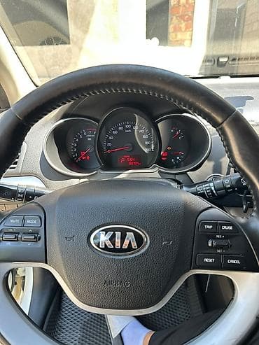 e38 bmw: Kia Picanto: 2016 г., 0.1 л, Автомат, Бензин, Хэтчбэк — 3
