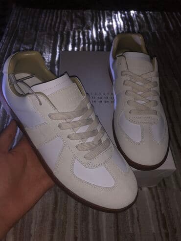 ecco 42: Maison Margiela 39-40 размеры🔥
В наличии 🔥
Размеры 39-40🔥 — 3