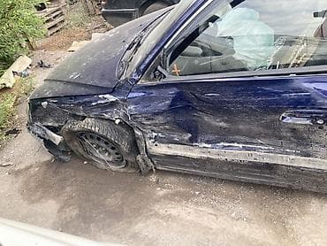 Hyundai Elantra (седан), темно-синий цвет. Автомобиль после ДТП — 2
