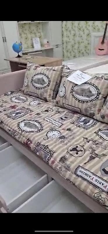 иллюстратор: Прямой диван — 2