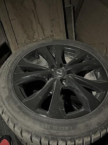 vossen diska: Колеса в сборе 225 / 50 / R 18, Зима, Б/у, Комплект, отверстий - 5 — 5