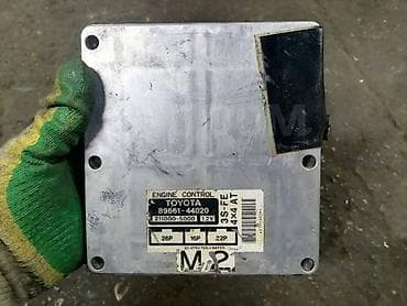 Блок управления двигателем (ECU) Toyota. - Оригинальная маркировка на