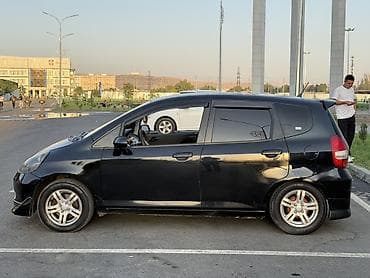 kia optima: Honda Fit: 2007 г., 1.5 л, Механика, Бензин, Хэтчбэк — 7