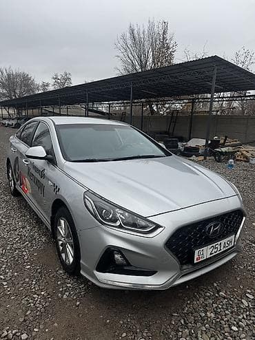 Сдаю в аренду под такси Хондай соната 2019 г в 2.0 газ В отличном