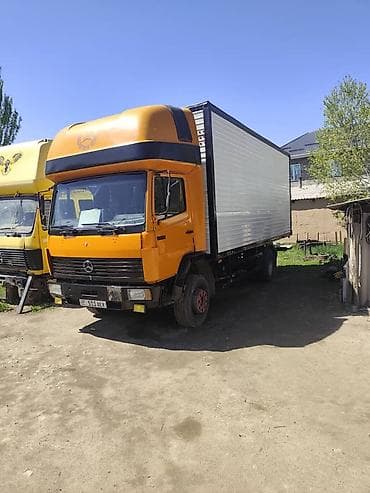 2 куб: Грузовик, Mercedes-Benz, Стандарт, 7 т — 1