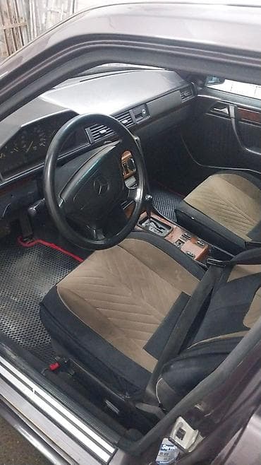 tesla model: Mercedes-Benz W124: 1994 г., 2.2 л, Автомат, Бензин, Седан — 6