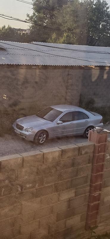mers e124: Mercedes-Benz C-Class: 2001 г., 2.6 л, Седан — 2