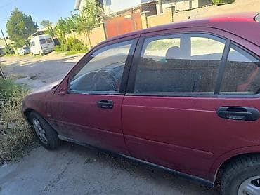 mazda 326: Honda Civic: 1994 г., 1.5 л, Ручные, Бензин, Хэтчбэк — 4