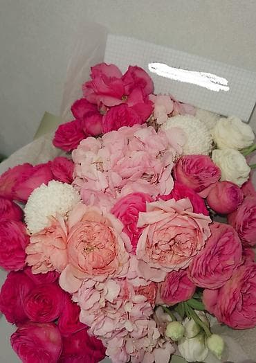 Кухонные принадлежности: Цветы микс букет Элегантный пышный букет в розово‑кремовой гамме — 4