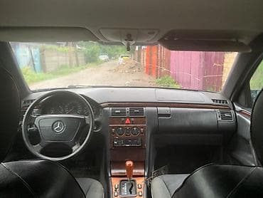 jac m3: Mercedes-Benz C-Class: 1996 г., 3.2 л, Автомат, Бензин, Седан — 4