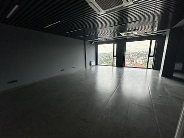 работа рынок баят: Аренда офисов, 71 м², В бизнес центре, С видом на горы, 1 линия, С отдельным сан узлом — 1