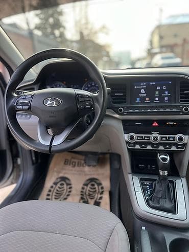 купить хендай элантра: Hyundai Elantra: 2019 г., 2 л, Автомат, Бензин, Седан — 6
