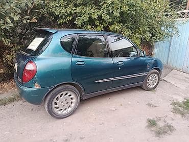 bcd com: Daihatsu Sirion: 2000 г., 0.1 л, Механика, Бензин — 7