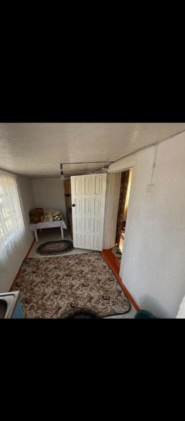 аренда комерческого помещения: 60 м², 3 комнаты, Забор, огорожен — 3