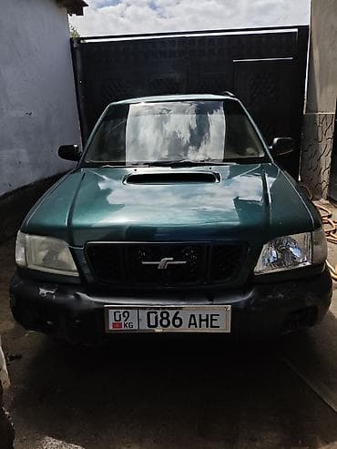 audi rs8: Subaru Forester: 2000 г., 2 л, Механика, Бензин, Кроссовер — 2