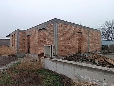 Үйлөр: Продаётся недостроенный кирпичный дом с монолитными железобетонными — 3
