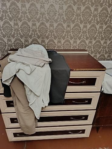 Квартиры: 3 комнаты, 4 мкр С подселением — 2