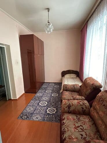 дом с бассейном посуточно бишкек: Дом, 80 м², 4 комнаты, Собственник, Старый ремонт — 20