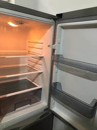 sharp aquos: Холодильник Avest, Б/у, Двухкамерный — 3