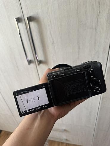100 кожа: Кинокамера Sony Cinema Line FX30 + объектив SIGMA 24–70mm F2.8 DG DN — 4