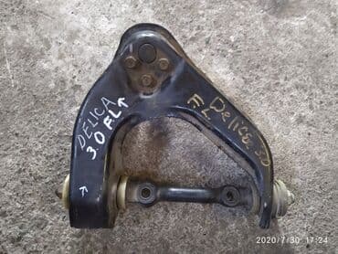 4m40: Передний левый рычаг Mitsubishi Б/у, Оригинал — 1