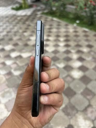 телефон кракен: Xiaomi, 14, Б/у, 256 ГБ, цвет - Черный, 2 SIM, eSIM — 6