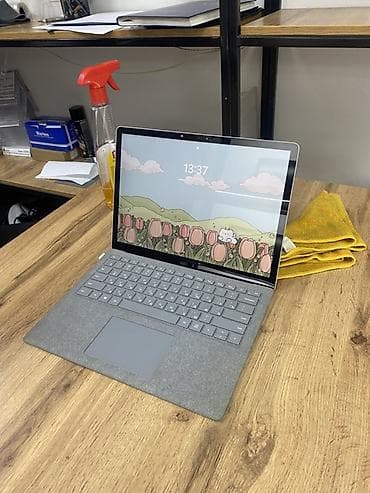 Ноутбуки Microsoft: Microsoft Surface Laptop (серия Surface Laptop) - Диагональ экрана — 3
