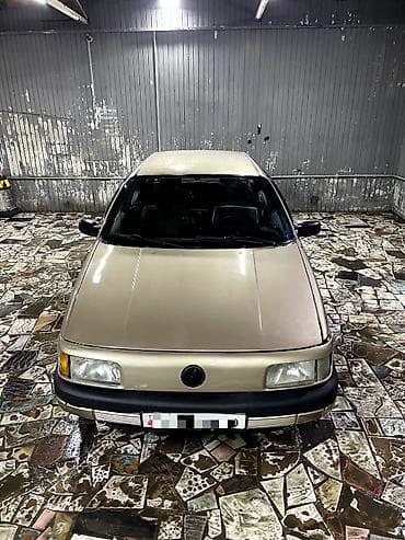 grand hice: Volkswagen Passat: 1989 г., 1.8 л, Механика, Бензин, Седан — 3
