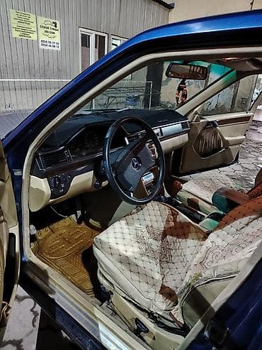 gl x164: Mercedes-Benz W124: 1991 г., 2.2 л, Ручные, Бензин, Седан — 8