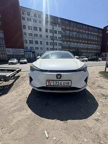 baic ec3: Changan Eado Plus: 2022 г., Седан — 2