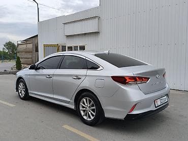 byd e2 2023: Hyundai Sonata: 2022 г., 2 л, Автомат, Газ, Седан — 3