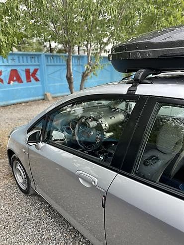 bmw samurai: Honda Fit: 2007 г., 1.4 л, Механика, Бензин, Хэтчбэк — 5