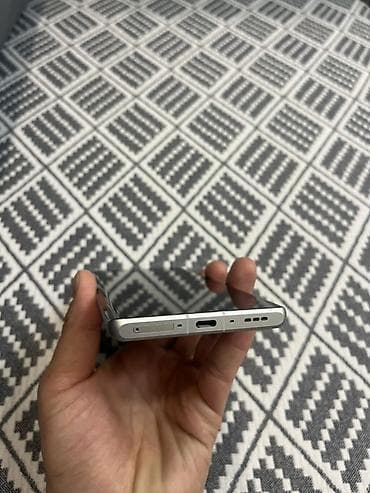 оппо: Oppo X7, Б/у, 256 ГБ, цвет - Коричневый, 2 SIM — 3