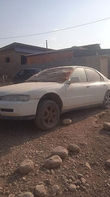 Honda Accord: 1993 г., 2.2 л, Автомат, Бензин, Седан