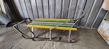 кыш: Детские санки с металлическими полозьями и спинкой. - Прочная сварная — 3