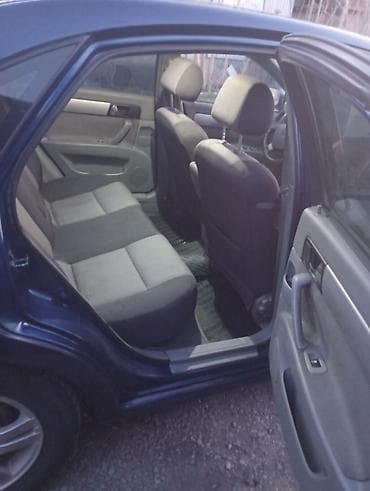 mini cuper: Chevrolet Lacetti: 2007 г., 1.6 л, Автомат, Газ, Седан — 4