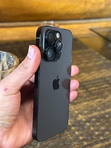 IPhone 14 Pro, Б/у, 128 ГБ, Black Titanium, Защитное стекло