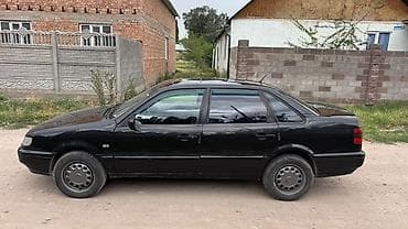 Volkswagen Passat: 1994 г., 1.8 л, Механика, Бензин, Седан