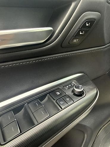 задный мос: Toyota Venza: 2020 г., 2.5 л, Вариатор, Гибрид, Кроссовер — 8