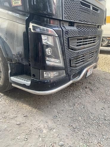 sprinter 2 9: Дуги безопасности (кенгурятник и пороги) для грузовика Volvo FH ( — 2