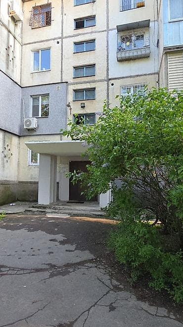 парк ататюрк: 1 комната, 30 м², 104 серия, 1 этаж, Старый ремонт — 1
