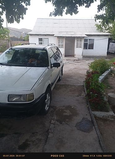 Volkswagen Passat Variant: 1993 г., 1.8 л, Механика, Бензин, Универсал — 1