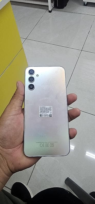 nintendo oled: Samsung Galaxy A34 5G, Б/у, цвет - Серебристый, 2 SIM — 2