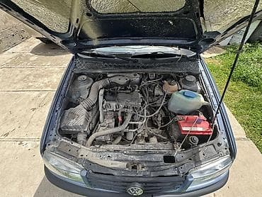 mercedes e200: Volkswagen Passat: 1994 г., 1.8 л, Механика, Бензин, Седан — 7
