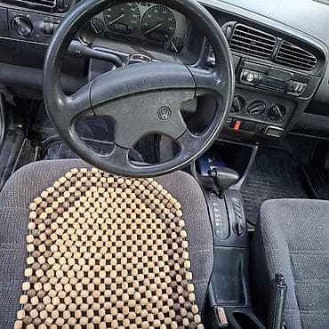 вента бампер: Volkswagen Vento: 1992 г., 1.8 л, Автомат, Бензин, Седан — 7