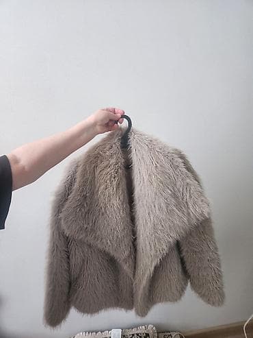 Шуба, Короткая модель, M at lalafo.kg Шуба, Короткая модель, M