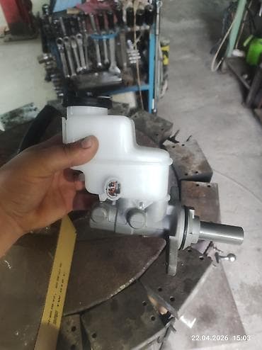 Главный тормозной цилиндр с бачком Описание:продаю новый Тойота Рав 4 — 3